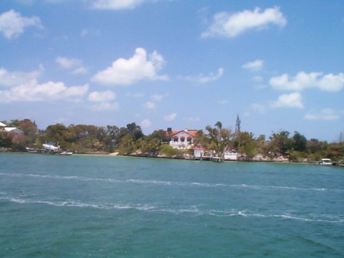 Marsh_Harbour_011