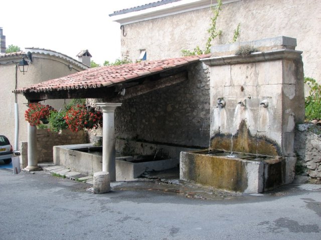 web-28